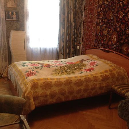Апартаменты Гостевой дом Ia's Тбилиси Экстерьер фото
